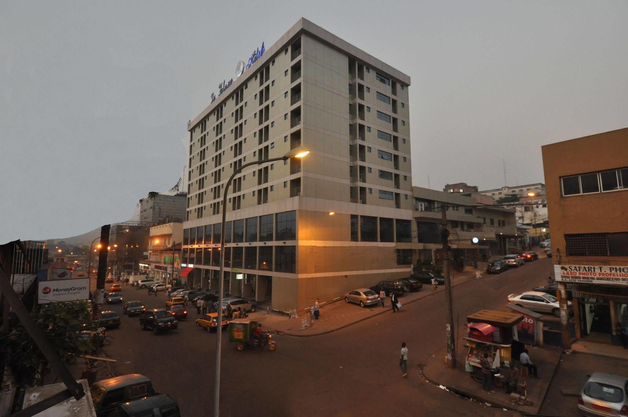Hotel La Falaise Yaounde Yaoundé Exterior foto